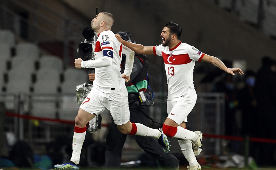 الهلال والاهلي المصري ابطال افريقياصراع العمالقة في سماء الكرة الافريقية